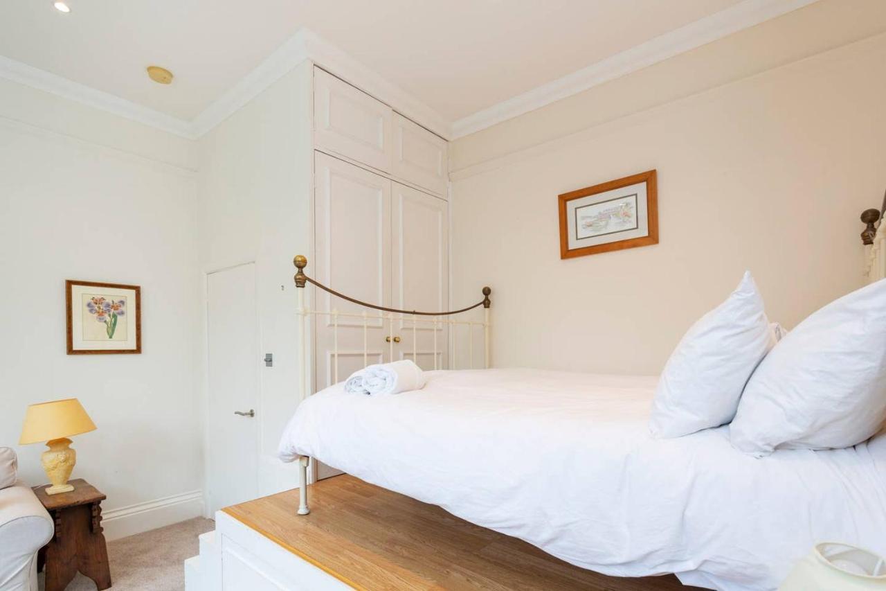 Charming Studio Near Clapham Common Leilighet London Eksteriør bilde